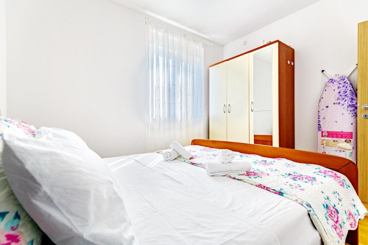 Apartman Modern In Peaceful Area - *