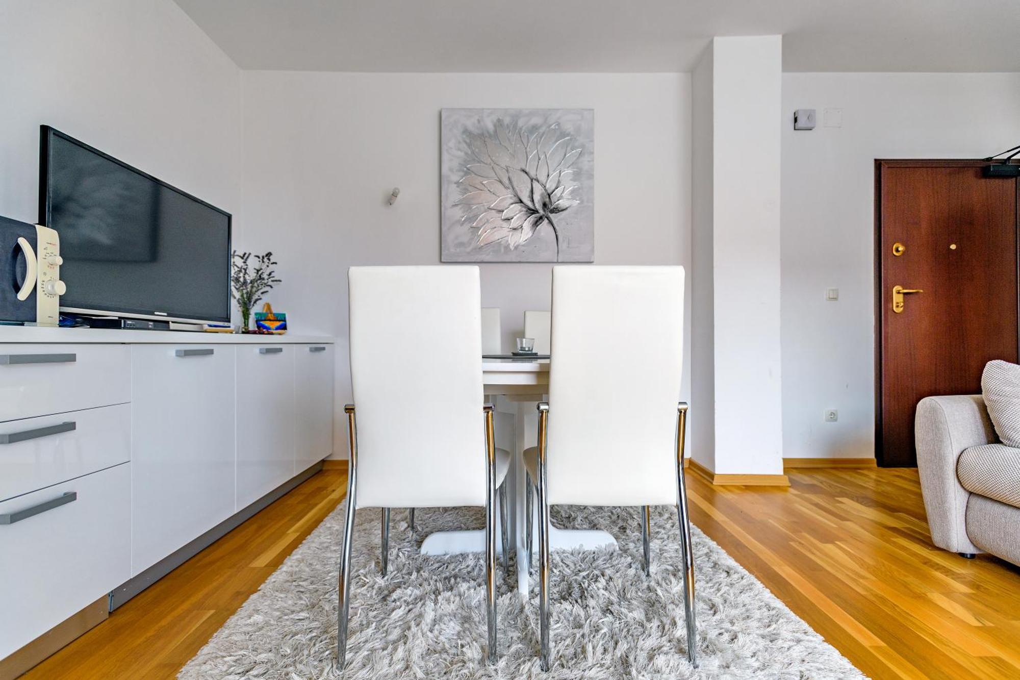 Modern In Peaceful Area - * Zadar