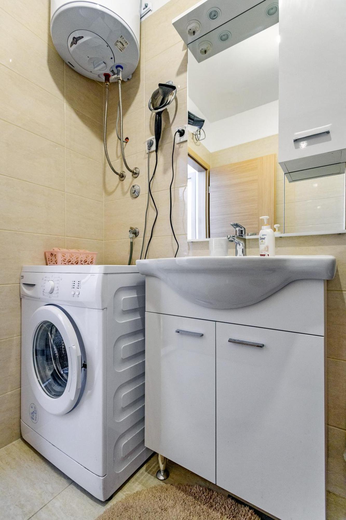 Modern In Peaceful Area - Apartman Zadar