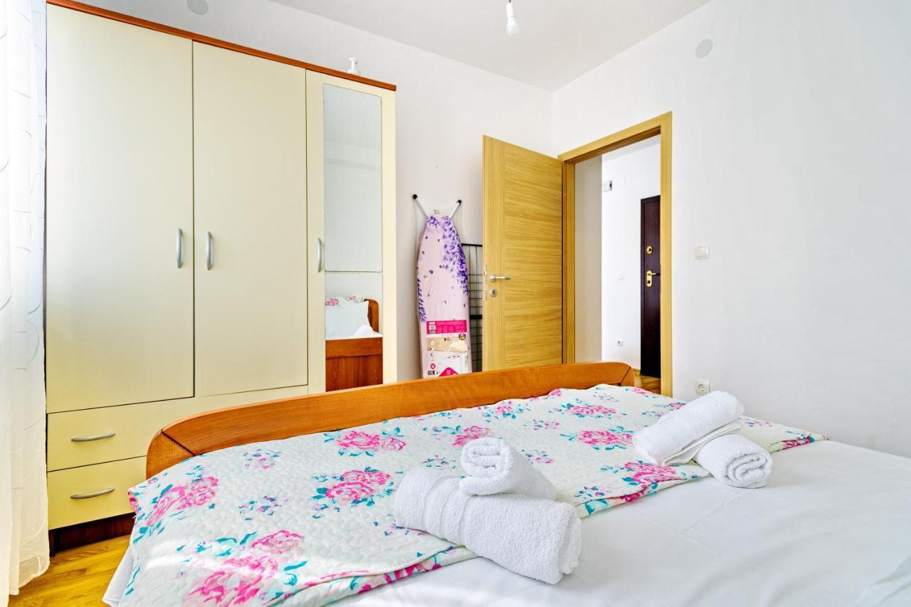 Modern In Peaceful Area - Apartment Zadar