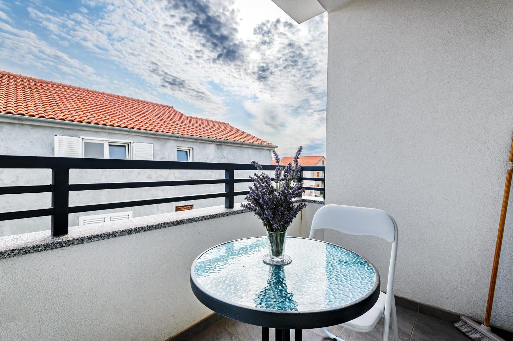 Modern In Peaceful Area - Zadar