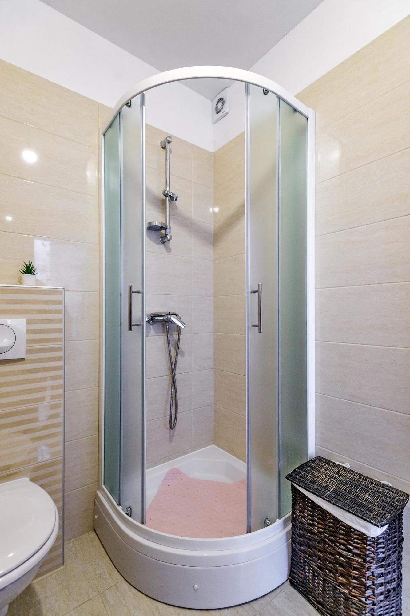 Modern In Peaceful Area - *
