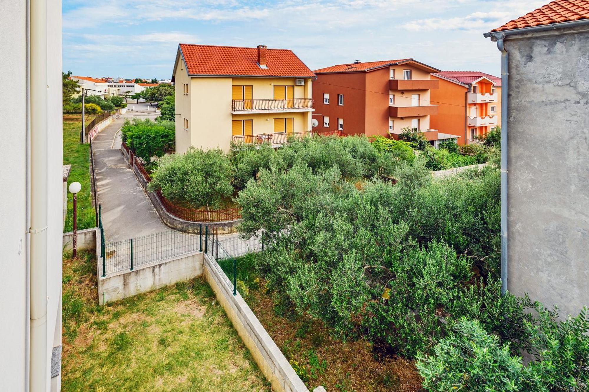 Modern In Peaceful Area - Apartment Zadar